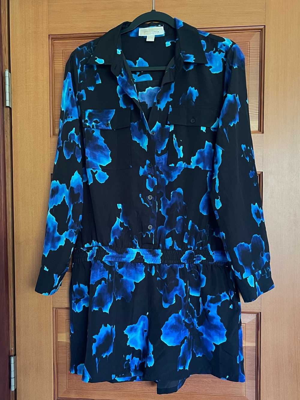 Women's Black Romper with Blue Floral Print - Lightweight - EUC